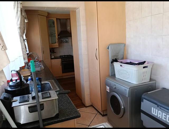 2 BEDROOM CLUSTER FOR SALE IN VERWOERDPARK